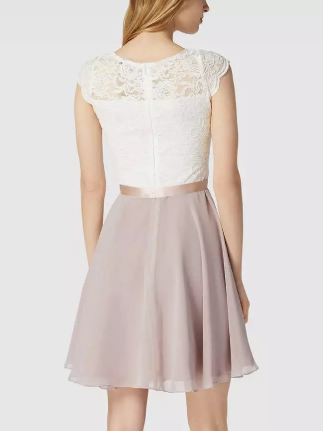 Swing Cocktailkleid Mit Spitzenbesatz - Altrosa 7 Swing Cocktailkleid Mit Spitzenbesatz - Altrosa – Bild 5