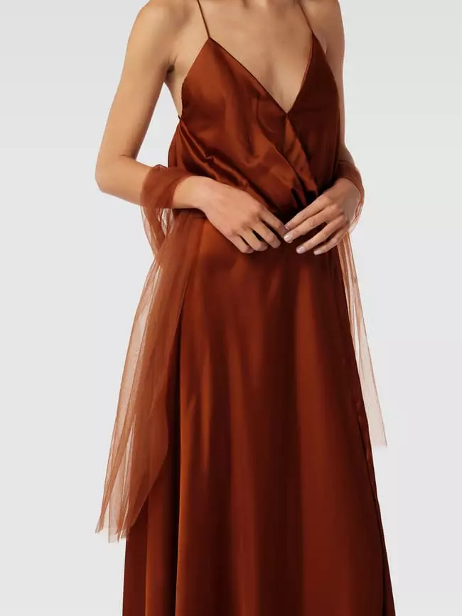 Unique Abendkleid Mit Gehschlitz - Cognac 5 Unique Abendkleid Mit Gehschlitz - Cognac – Bild 3