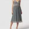LACE & BEADS Cocktailkleid Mit Pailettenbesatz - Mittelgrau 2 LACE & BEADS Cocktailkleid Mit Pailettenbesatz - Mittelgrau -Formal Dress Geschäft 6h5jii238srlciq89l9l0ha2ad9lce1n6lajicac9994ah1h94rjajqkad94ek2f8554klhi8os4cc2m68o3ad1ichh38chk6opm2d9kc5ij2oj375j3gpj6cgpm6e9mccp6ac8