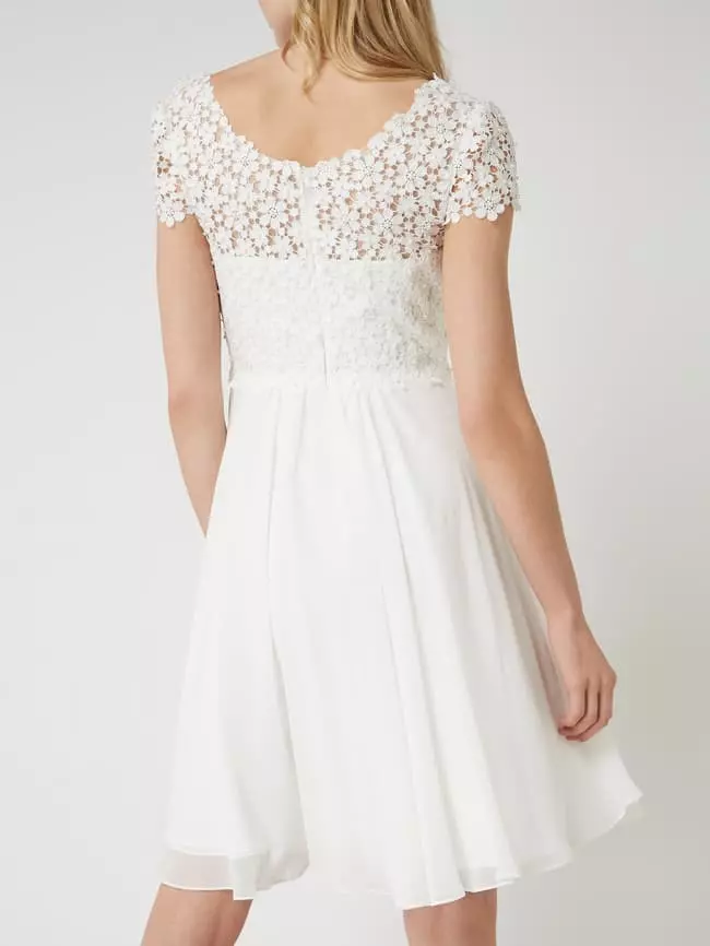 Luxuar Brautkleid Aus Häkelspitze Und Chiffon - Offwhite 10 Luxuar Brautkleid Aus Häkelspitze Und Chiffon - Offwhite – Bild 8