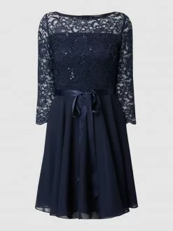 Swing Cocktailkleid Aus Häkelspitze Modell 'STAMM' - Marineblau -Formal Dress Geschäft 6l4kuj26a53l8l218p4j0laa8go3gipl6db58dig94oj8ca7694kgghm98rlcjpi90rkgk2l6t84ee9g953m4e35ccr38phhcks3cd9k6dhj0e35ckr30cb268ojco9p6th3gp0