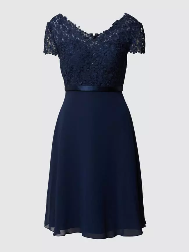 Luxuar Cocktailkleid Mit Ziersteinen Und Floralen Stickereien - Dunkelblau 4 Luxuar Cocktailkleid Mit Ziersteinen Und Floralen Stickereien - Dunkelblau – Bild 2