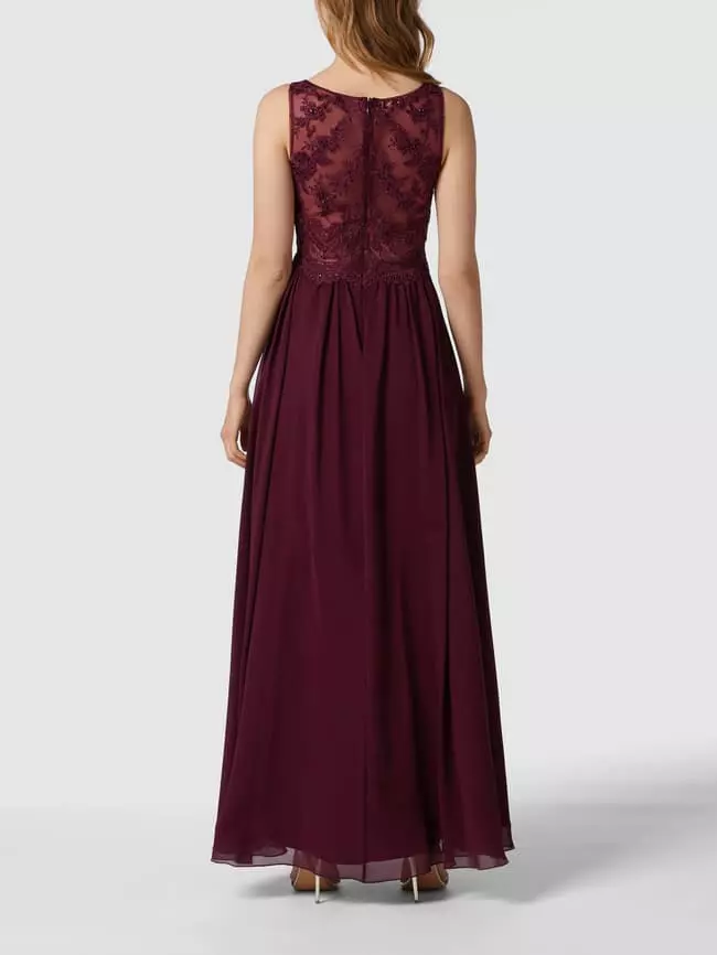 Laona Abendkleid Aus Chiffon Mit Ziersteinen - Bordeaux Rot 7 Laona Abendkleid Aus Chiffon Mit Ziersteinen - Bordeaux Rot – Bild 5