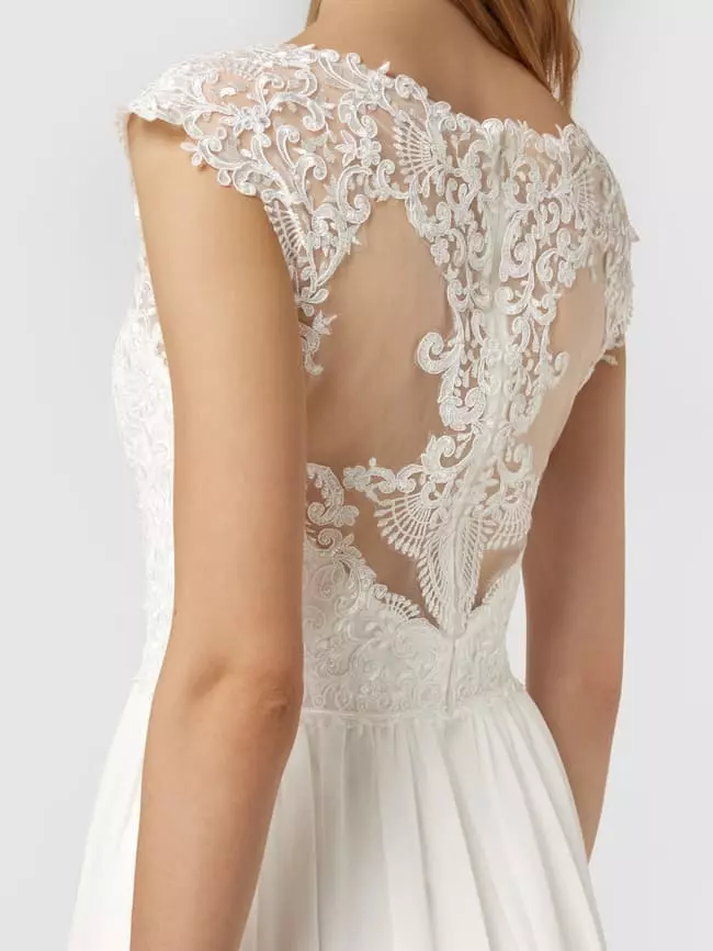 Mascara Brautkleid Mit Floralen Stickereien Und Ziersteinen - Offwhite 8 Mascara Brautkleid Mit Floralen Stickereien Und Ziersteinen - Offwhite – Bild 6