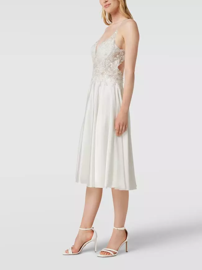 Mascara Brautkleid Mit Zierbesatz - Offwhite 6 Mascara Brautkleid Mit Zierbesatz - Offwhite – Bild 4