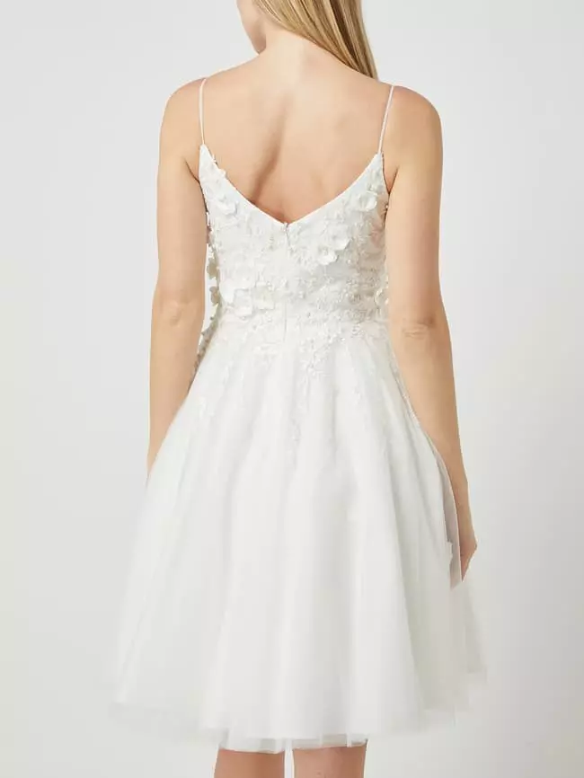 Unique Brautkleid Aus Tüll Mit Blüten-Applikationen - Offwhite 9 Unique Brautkleid Aus Tüll Mit Blüten-Applikationen - Offwhite – Bild 7