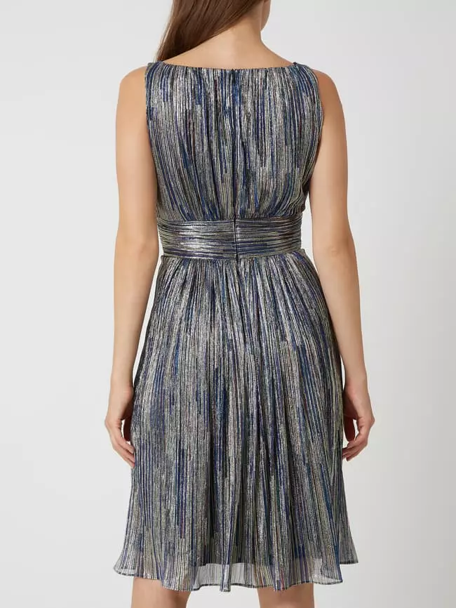 Swing Cocktailkleid Mit Effektgarn - Metallic Blau 7 Swing Cocktailkleid Mit Effektgarn - Metallic Blau – Bild 5