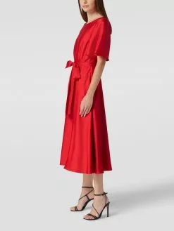 Swing Cocktailkleid Mit Taillengurt - Rot