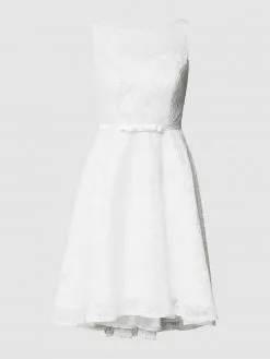 TROYDEN COLLECTION Brautkleid Mit Floraler Spitze - Weiß 9 TROYDEN COLLECTION Brautkleid Mit Floraler Spitze - Weiß -Formal Dress Geschäft 8h35adiea11l4hal9h7j2ii98d8kcchj8973gi9j9kpjcdph9p652c2a755k4ja76974ohhl8p236li76co62d9g60s32cppclimcd1kckrj0e34chh6ap9o69h38p9h65hjid8