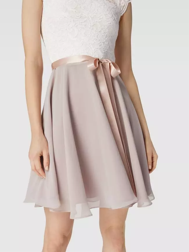 Swing Cocktailkleid Mit Spitzenbesatz - Altrosa 5 Swing Cocktailkleid Mit Spitzenbesatz - Altrosa – Bild 3