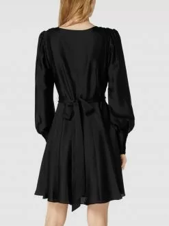 Swing Cocktailkleid Mit Taillengürtel - Schwarz -Formal Dress Geschäft 94q38ci19p756kqj99534i2d9123ae2d9l9k4eaiah74ejhg6co58la39h14uiqj9gs30kad71b34hik9co38ohl61h3ichpcdij0c1k6hhj8e1i6co32c1kcorj4pj5cco3cc0