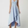 Jake*s Cocktail Abendkleid Im Vokuhila-Look - Hellblau 2 Jake*s Cocktail Abendkleid Im Vokuhila-Look - Hellblau -Formal Dress Geschäft 98ojij2i8l130d9gah236diha983ggaaa9256i22ad850k2m9grlcea16taj8e25713l6j1oa1942e1o74o68d1k6or3ce1mc8qj8d1k60pj2e3560pmacpgc5ij4opg65j3eog