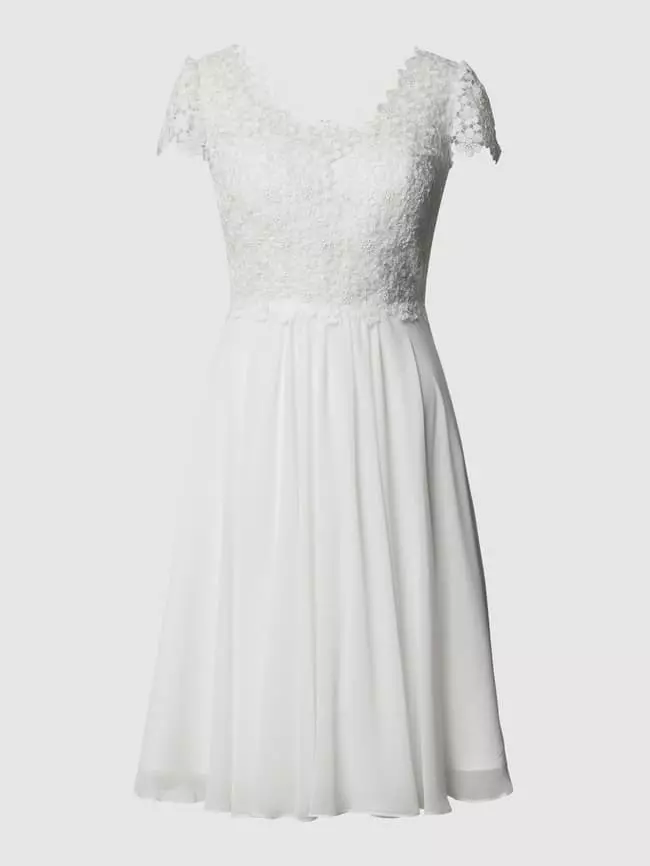 Luxuar Brautkleid Mit Floralen Stickereien Und Zierperlen - Offwhite 4 Luxuar Brautkleid Mit Floralen Stickereien Und Zierperlen - Offwhite – Bild 2