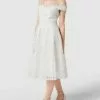 TROYDEN COLLECTION Brautkleid Mit Floralen Stickereien - Offwhite