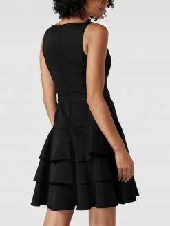Lauren Ralph Lauren Knielanges Cocktailkleid In Stufen-Optik Modell 'Ailanny' - Schwarz -Formal Dress Geschäft agq4ikhlad1kel9n8t9j8jq2akojig9m8p4lcgplad0j6iib918kgha58h9jgk2k75750k1m71846c27aco38c9gckqj6d9m64qjap1kc4om8e33clij0o9l74r34dpi6gs68cg