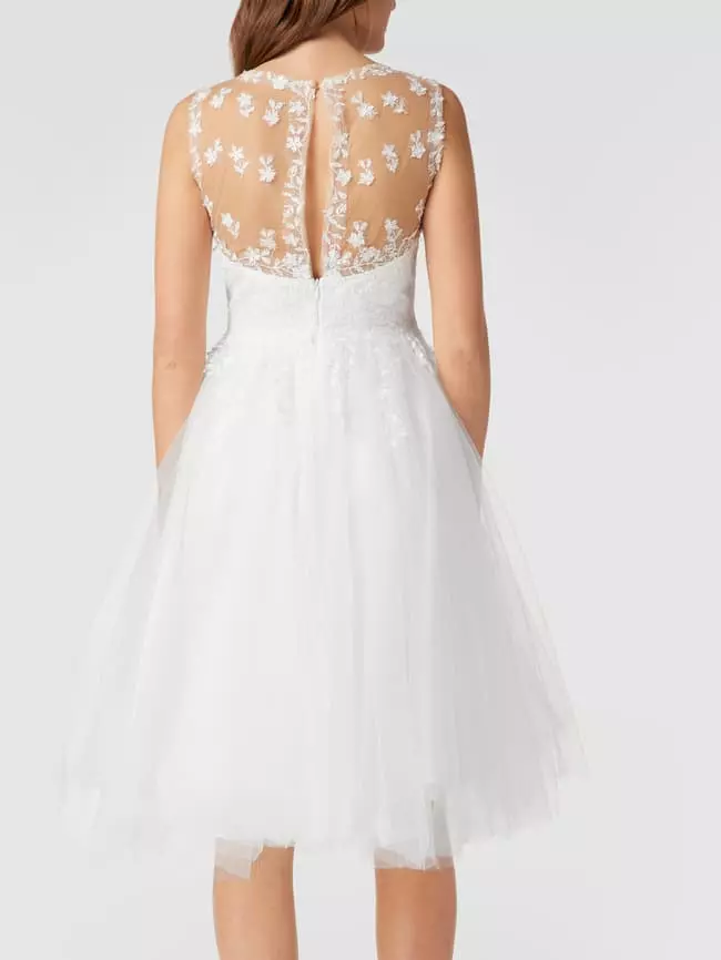 TROYDEN COLLECTION Brautkleid Mit Floraler Spitze - Weiß 7 TROYDEN COLLECTION Brautkleid Mit Floraler Spitze - Weiß – Bild 5